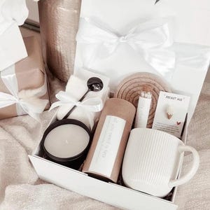 Geschenk Box ~ Raumduft ~ Muttertag ~ Weihnachtsgeschenk ~ Geburtstagsgeschenk Frau ~ beste Freundin ~ Kerzenset ~ Tee  Personalisiert