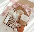 Gift Box ~ Honey Set ~ Room Fragrance Soap ~ Mother's Day Christmas Gift ~ Birthday Gift Candle Set Keychain Personalized product logo