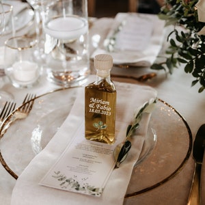 Personalized Glass Bottles | Olives - Greenery | Olive oil wedding favors | Weddimoo