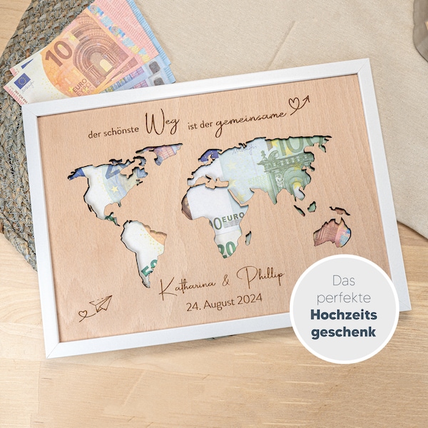 Geldgeschenk zur Hochzeit - Weltkarte Personalisiert | Geldgeschenk aus Holz für das Brautpaar