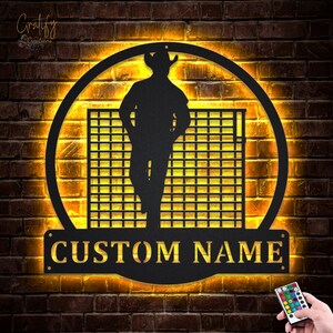 Metalowy znak z kowbojem i płotem, światła LED v5, niestandardowy metalowy znak z koniem i jeźdźcem, neonowa dekoracja ścienna z koniem i jeźdźcem