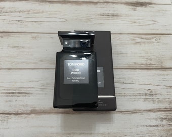 Oud Wood– Illume Candles