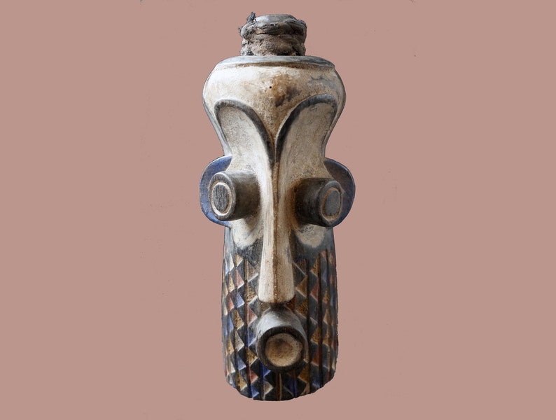 Challenge the lowest price of Japan Authentic sold out Pende Wooden Mask Vintage African Masks