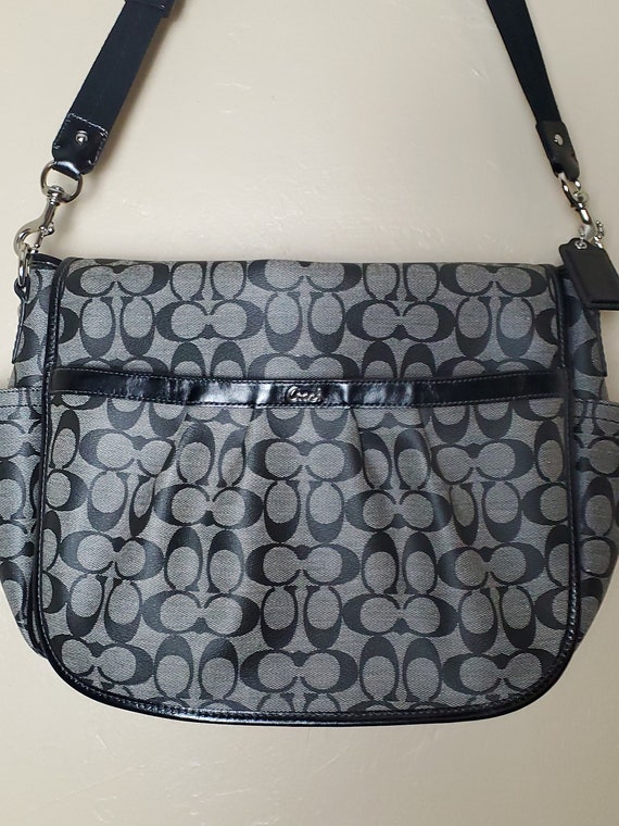 Vintage Coach Black/Pink/Gray Canvas PVC Messenge