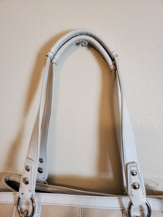 Vintage Coach Beige and White LeatherPurse - image 3