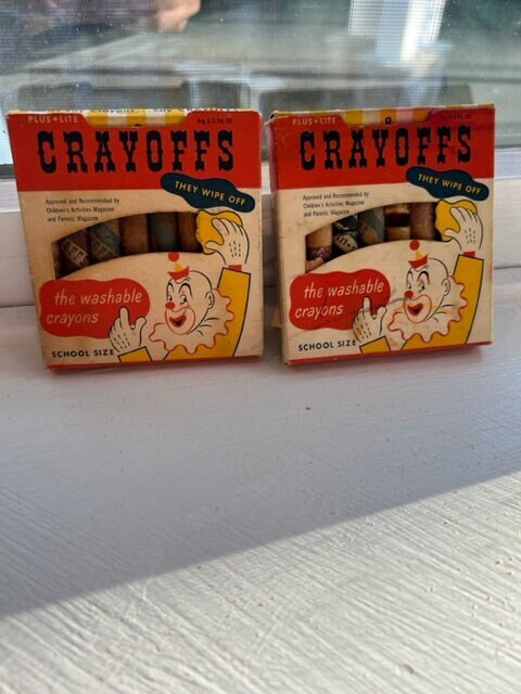 Vintage Circa 1950's tom Sawyer Dustless Chalk Standard Toykraft Products,  Excellent Box With Some Chalk Left 