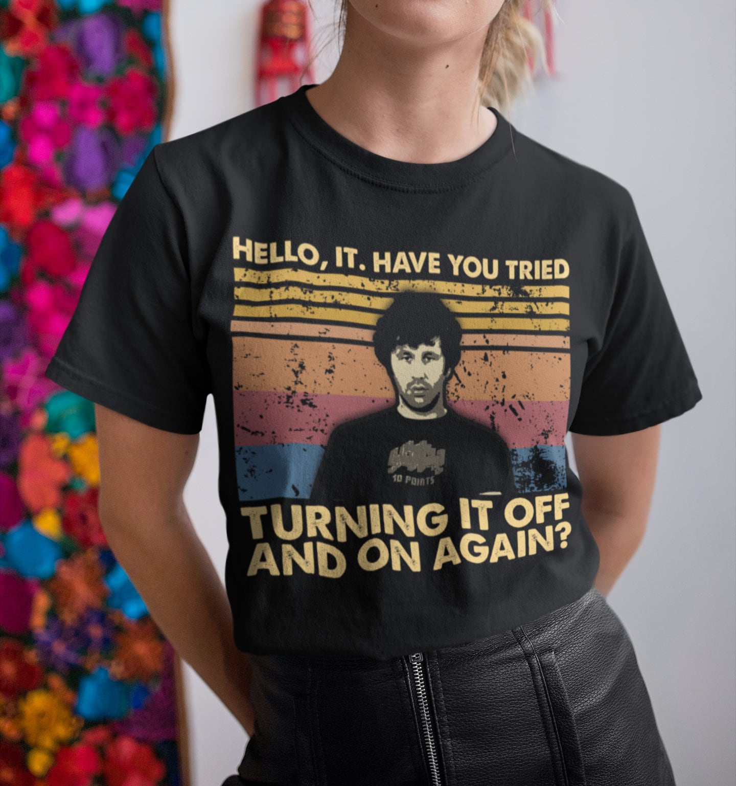 Hello It Have You Tried Turning It off and on Again Vintage T-shirt ...