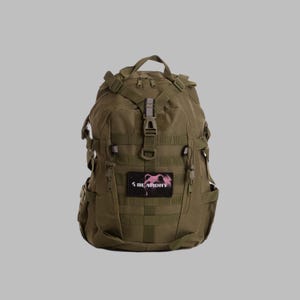 Jungle Green Everyday Backpack: 25L Water-Resistant Travel Bag