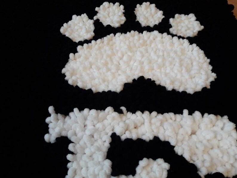 Knitted gifts Animals rug Black and white Pattern hand crocheted Crochet knitted mats Paw decor Mother/'s day gift
