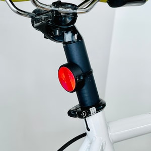 THE ORIGINAL - AirTag Bike Mount / Reflector