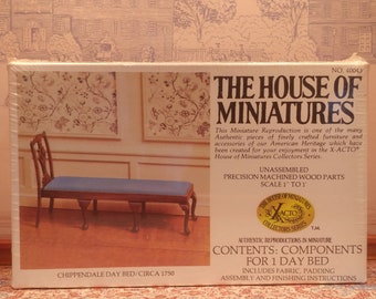 40043 House of Miniatures Chippendale Day Bed Furniture Kit