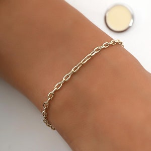 14K Solid Gold Paperclip Chain Bracelet / Dainty Gold Bracelet/ 2.70 mm Width Paperclip Chain / 1.49 Gram Gold Paperclip Bracelet / Bangle