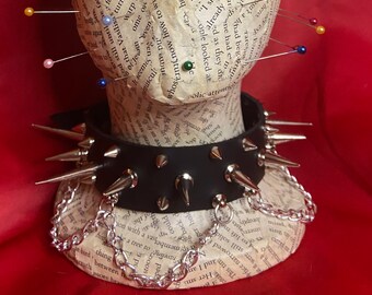 Spiked O-Ring Choker: Mayhem Style