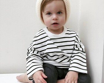 Children's Toddler Kids Striped oversized t-shirt Breton top white black stripey scandi Nordic Scandinavian fashion 3 years