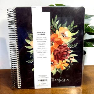 Planner 2026 con layout mensile e settimanale, spirale floreale in terracotta, 7x9,25&quot;