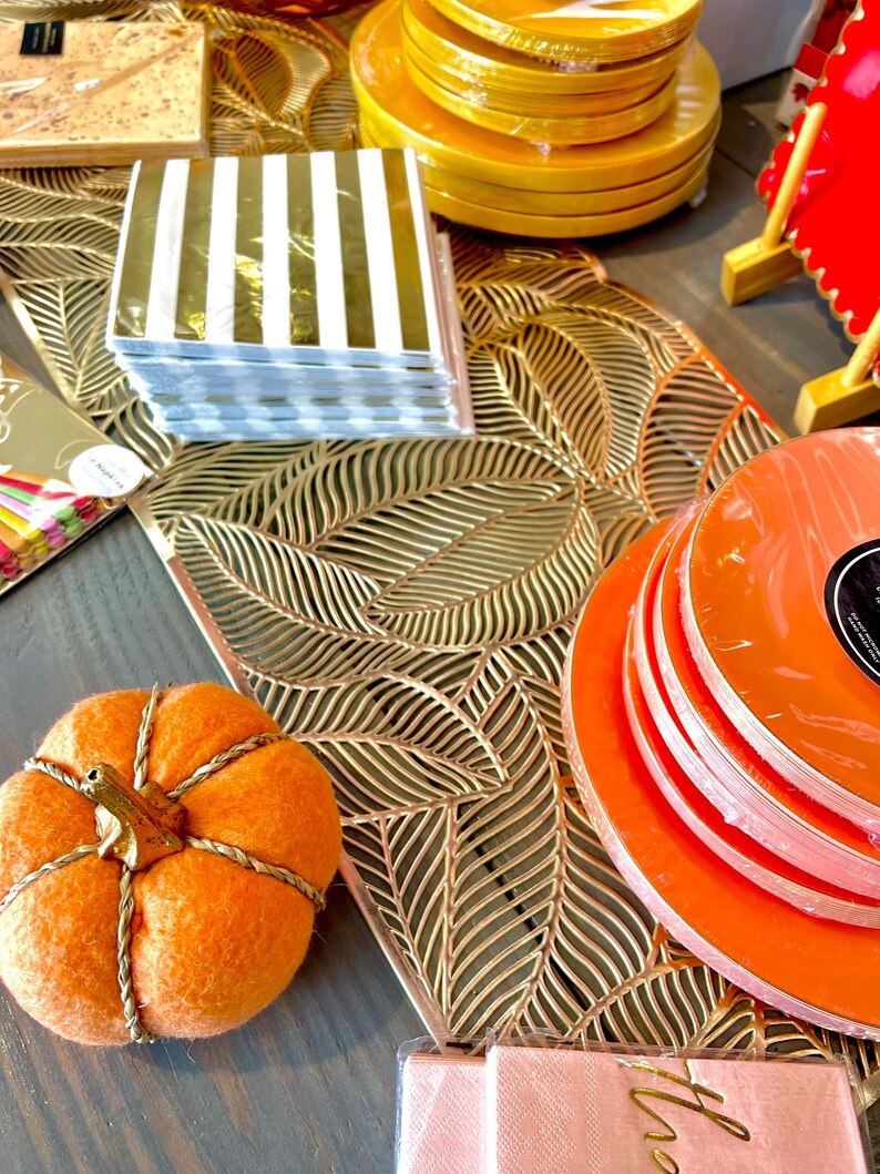 Vinyl Leaf Rope Laser Cut Table Runner in Metallic Gold Etsy