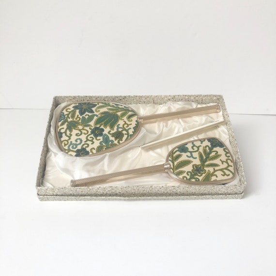 Vintage Hair Brush, Mirror and Comb Set / Floral … - image 1