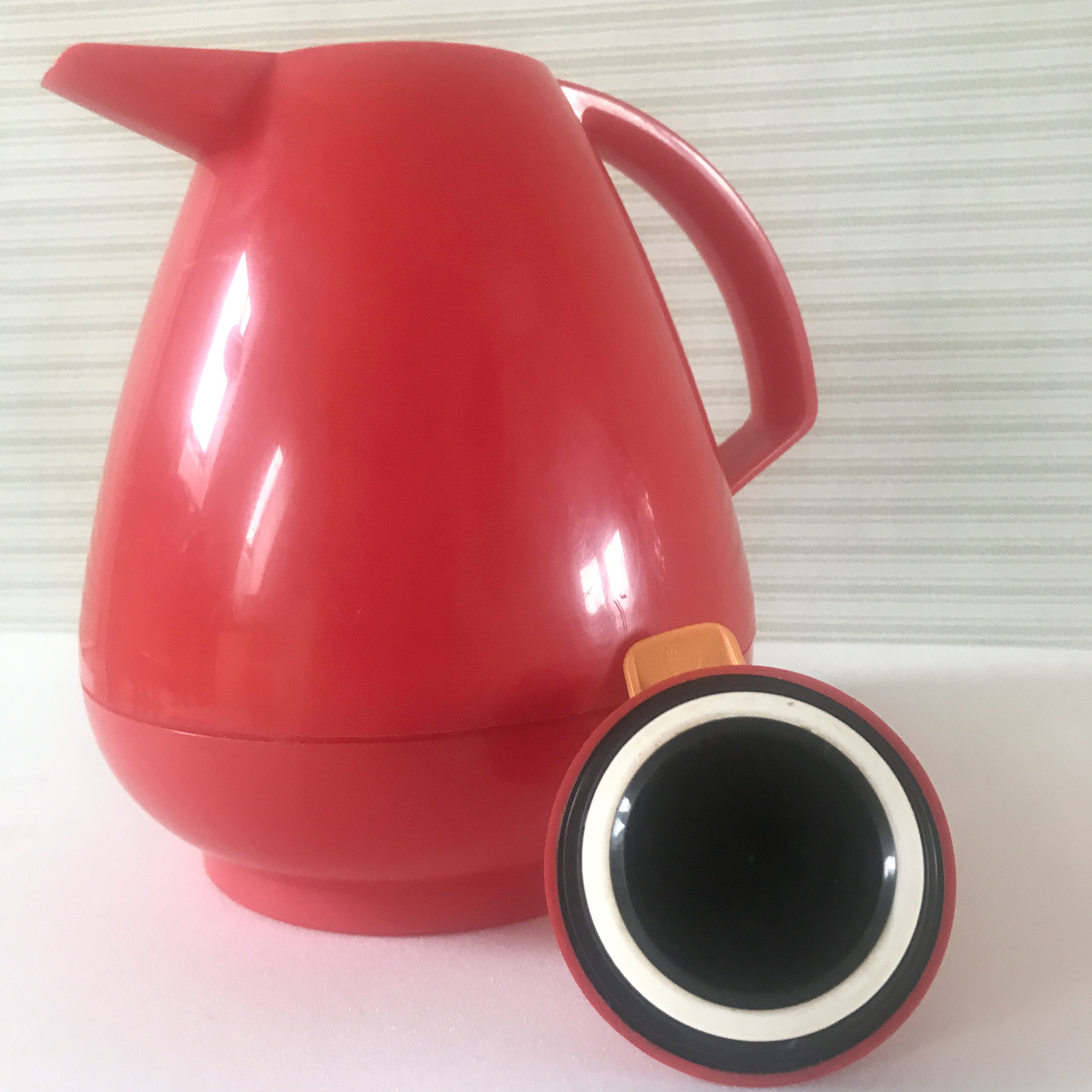 Vintage Red Vacuum Flask / Thermos Flask / Vacuum Insulated Flask Jug