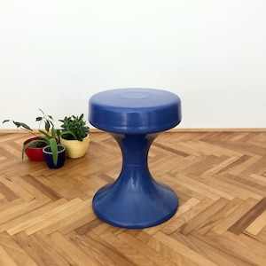 Vintage Blue Rare Tulip Stool / Space-age Stool / 70&#39;s Vintage Plastic Stool / Tulpenhocker