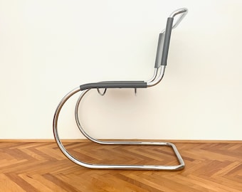 Chaise Bauhaus vintage / Chaise Cantilever / MR10 Par Ludwig Mies Van Der Rohe / Chrome Tubulaire et Cuir