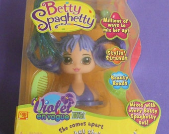 Betty Spaghetty Violet En Vogue Miki Head Doll Rare Y2K Ohio Art Company New