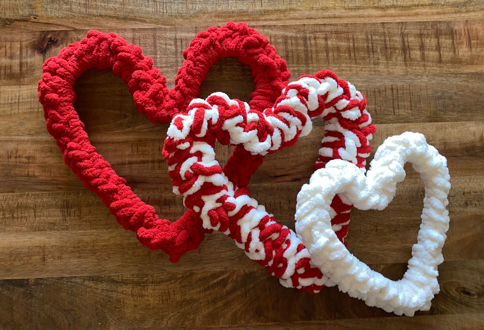 12 Heart. Chunky Knit Wreath Heart Wreath Wreath Yarn Etsy