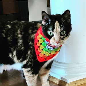Granny Triangle Cat Bandana Granny Square Cat Bandana Crocheted Cat Bandana Cat Accessories Pet Accessories Pet Supplies Pet Clothing