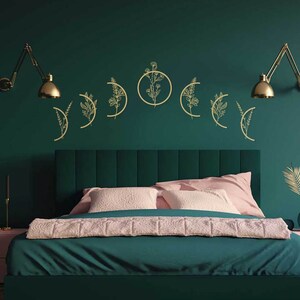 Gold Moon Phases Wall Art: Metal Crescent Moon Ornament