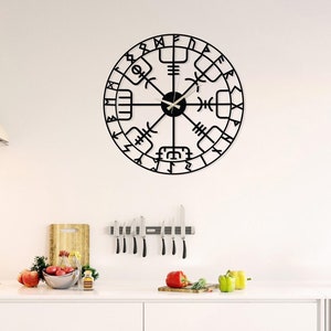 Viking Compass Vegvisir Metal Wall Clock: Nordic Decor