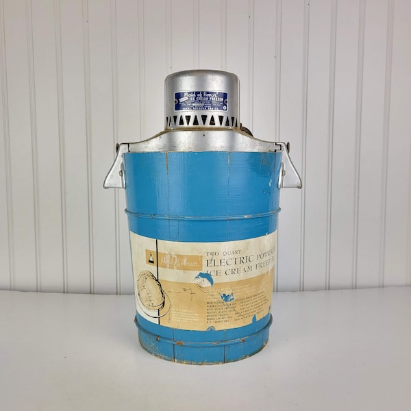 Maid of Honor Ice Cream Freezer, Vintage Blue Ice Cream Bucket, Wood Ice Cream Bucket