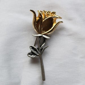 Vintage Gold Tone and Silver Tone Rose Flower Brooch Pin, Flower Lapel Pin, Victorian Floral Brooch,Retro Enamel Flower Pin,Wedding Rose Pin