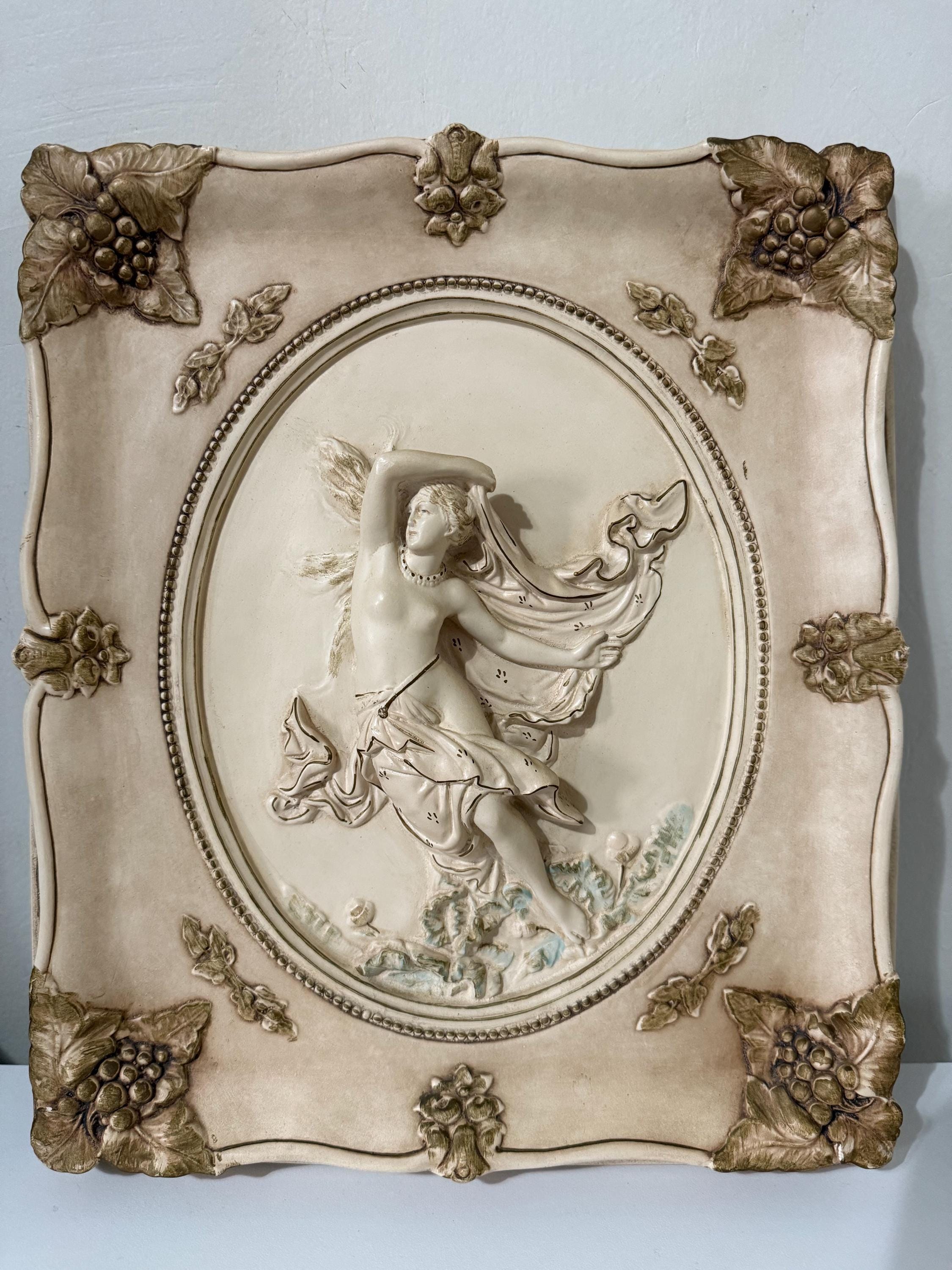 Vintage Chalkware Wall Hanging - Etsy