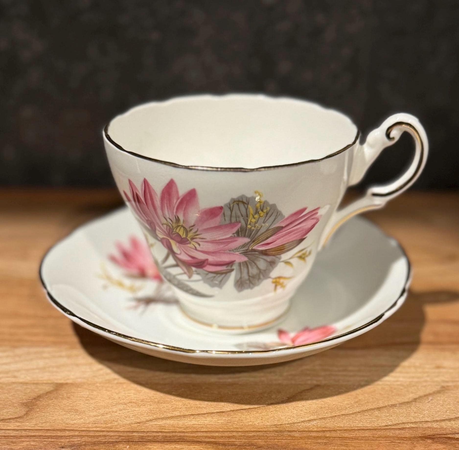Bridgerton tea set - Etsy 日本