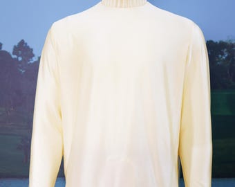 Inner shirt undershirt maroon crew