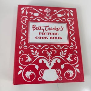 Betty Crocker&#39;s Picture Cook Book FACSIMILE Edition 1998 General Mills EUC 5 Ring Binder