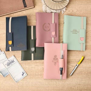 Anpassad påfyllningsbar anteckningsbok med namn, personlig graverad journal, personlig present, perfekt för reseskildringar, omtänksam handgjord present