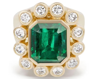 Emerald Lab Diamond Cluster Ring in 18K Yellow Gold | Bezel Set Engagement Ring | Victorian Style
