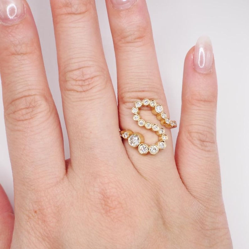 The 18K Alphabet Embrace Ring (Q-X) image 10