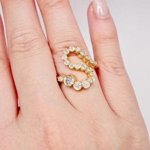 The 18K Alphabet Embrace Ring (Q-X) image 9