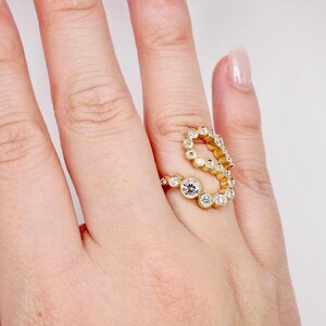 The 18K Alphabet Embrace Ring (Q-X) image 11