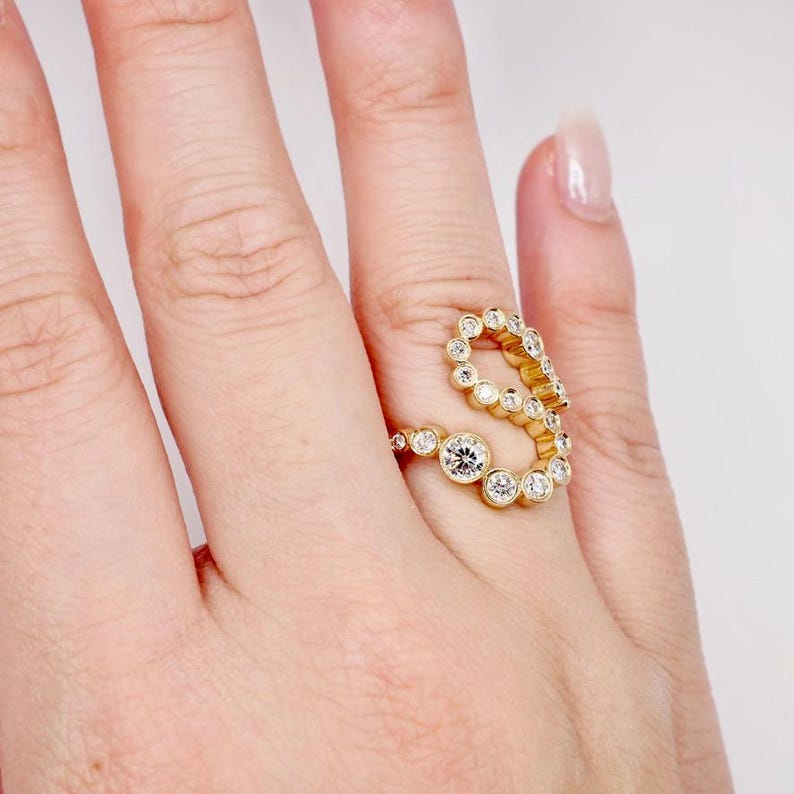The 18K Alphabet Embrace Ring (Q-X) image 11