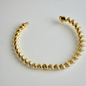 Fusilli Rotini Spiral Gold Moissanite Bangle Bracelet - Etsy