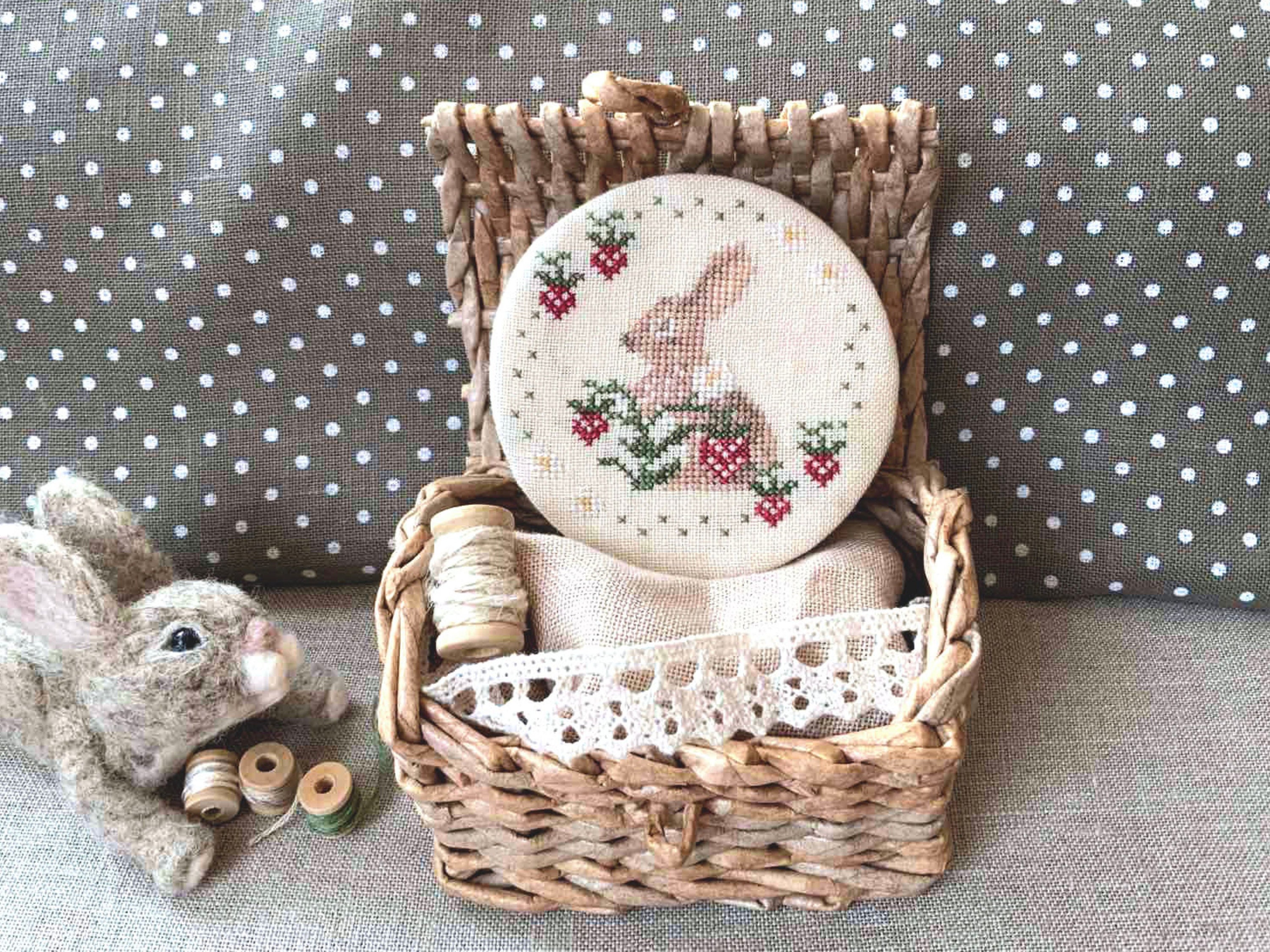 PDF Bunny Quaker by Needle Treasures Nook Primitive Bunny