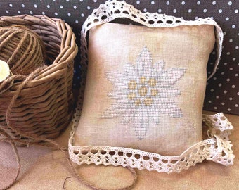 PDF Edelweiss von Needle Treasures Nook Kreuzstich Sampler Design Blumen Edelweiss Primitives Kreuzstich Design, Edelweiss Wandkunst