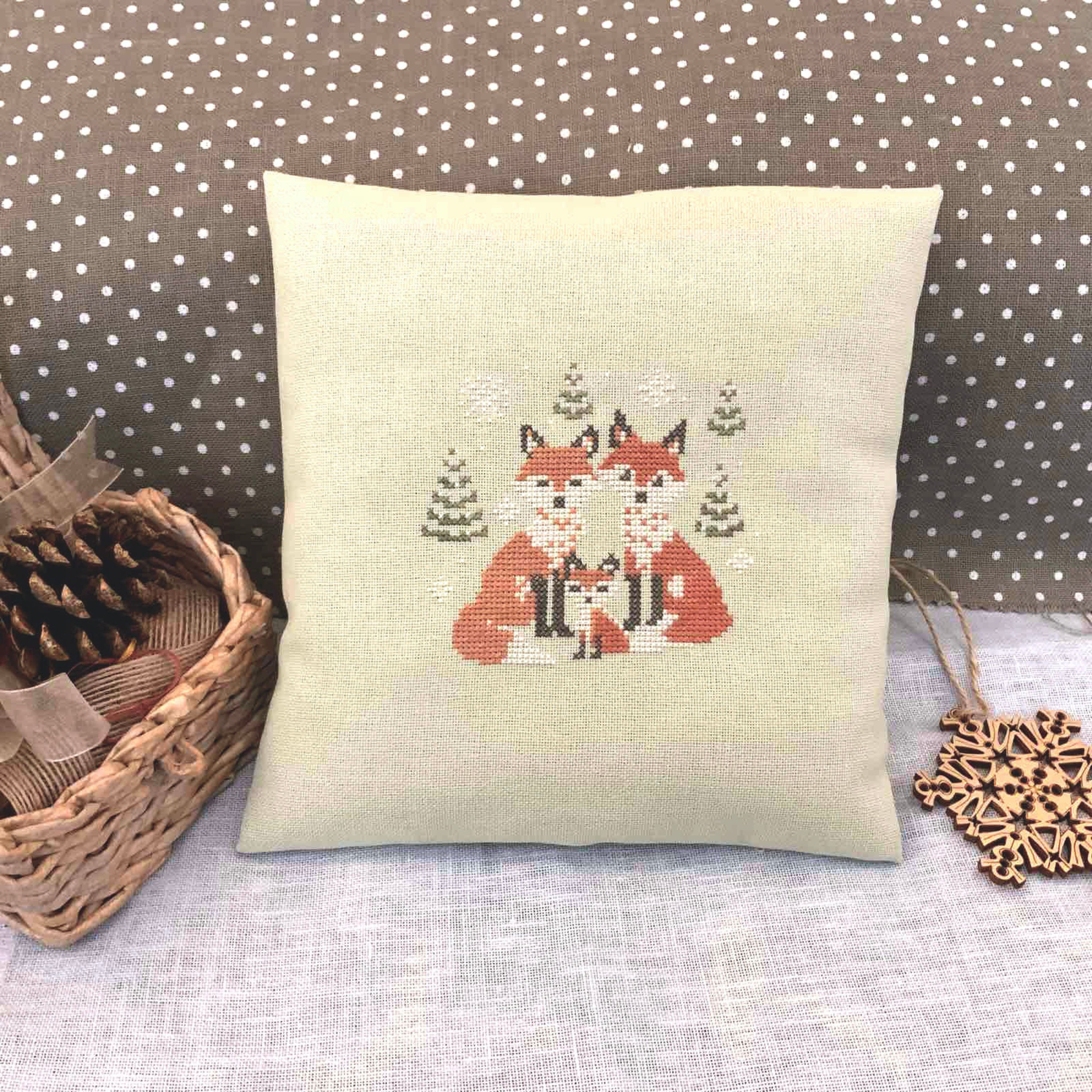 PDF Fox Family by Needle Treasures Nook Holiday Design, Winter Fox ...