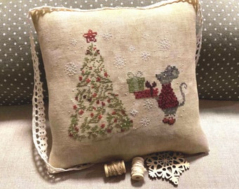 PDF Christmas Mouse by  Needle Treasures Nook Cross Stitch Tree Sampler Christmas Mouse Gift Pattern Christmas Modern Minimalist Chart Decor