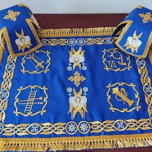 Hand embroidered cover,Chalice Covers,Ecclesiastical item,personalized passport covers,The altarpiece of the Orthodox Church.size50/60,60/80
