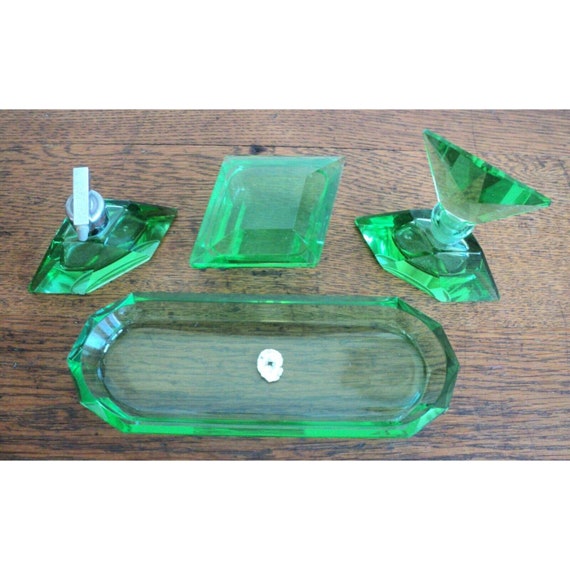 Art Deco Green Angular Crystal Glass DRESSER SET … - image 3