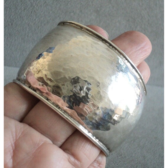 Vintage STERLING Silver Hammered Texture CUFF BRA… - image 1