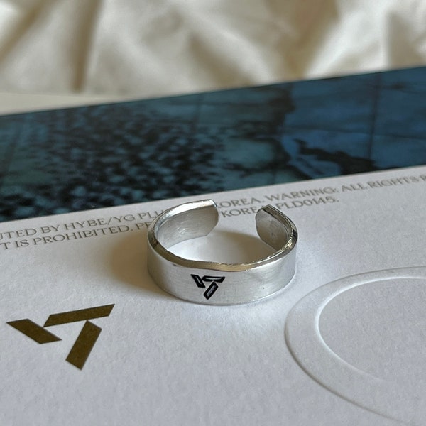 Seventeen Engraved Ring | Adjustable Ring